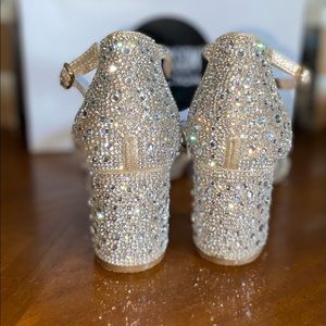 CALE Heels in Champagne